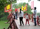 IMG 0471  Den røde bro ved Hoan Kiem søen - Hanoi